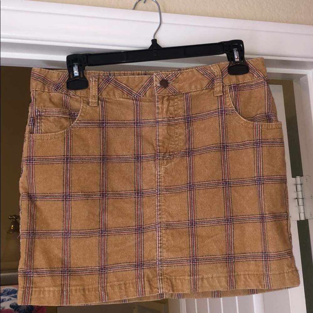 Light Butterscotch Jean skirt w/ red plaid detail